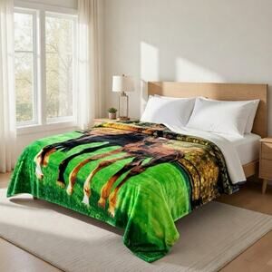 Cozy Queen Size Blanket - Plush & Warm with Vibrant Colors, Horse Grass